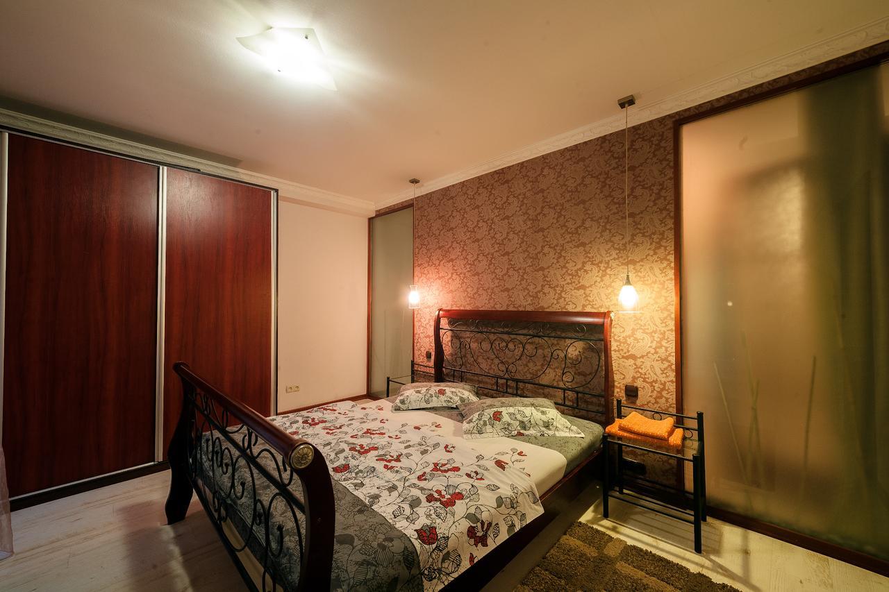 Квартира На Дерибасовской Odessa Exteriör bild